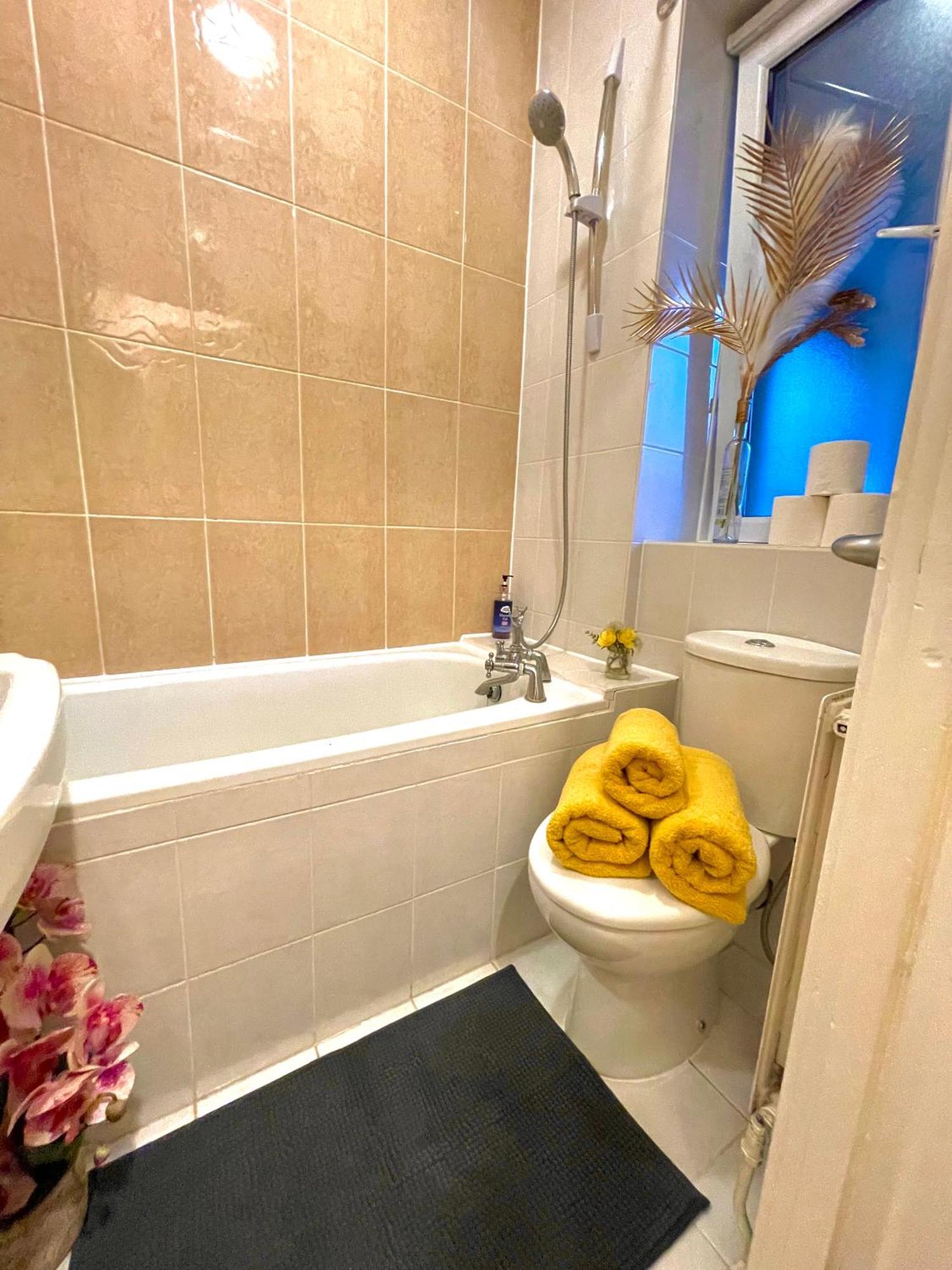Apartment 2 Bed Flat Near To Bridge London